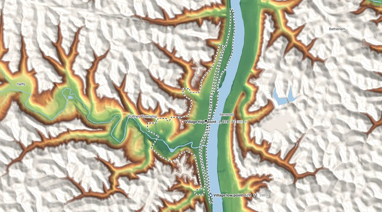 Topographic elevation map of Bellaire, Ohio, shaded from 620 ft on the south side to 1,010 ft on the west side