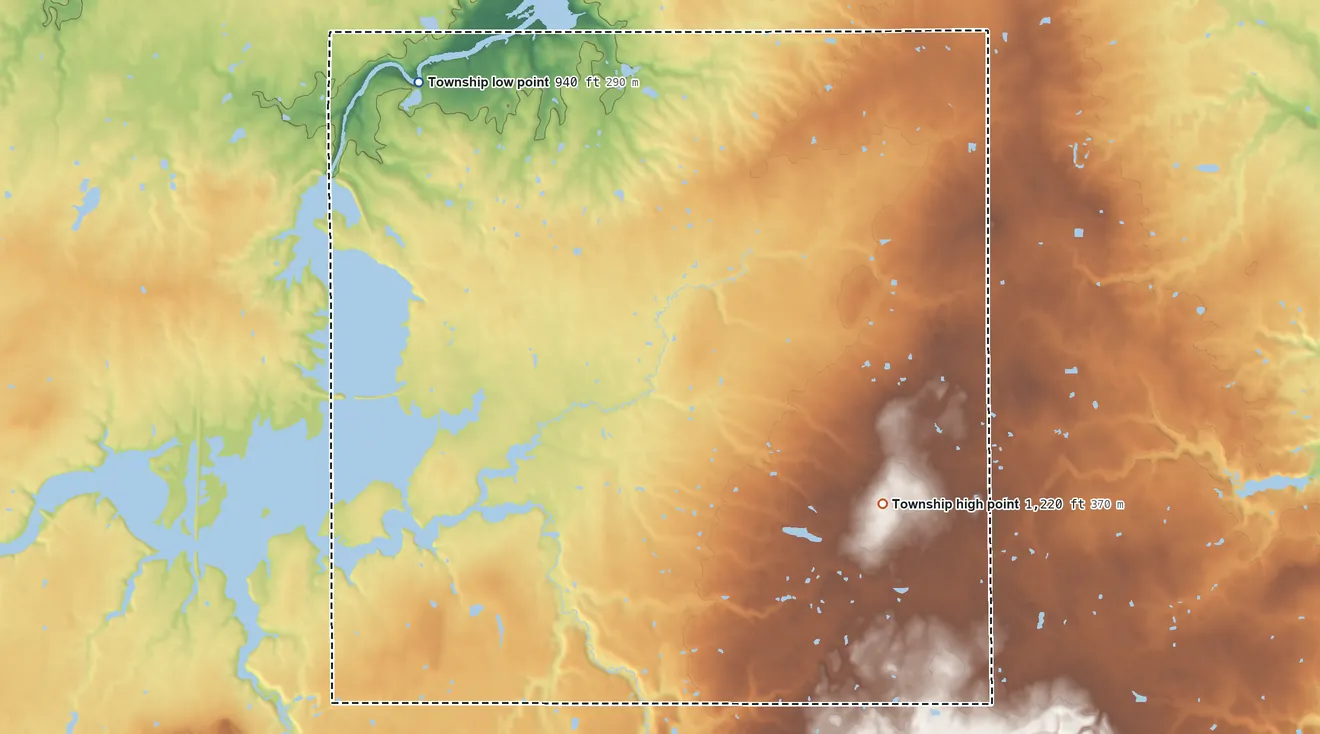 Topographic elevation map of Berlin Township, Mahoning County, Ohio, shaded from 940 ft on the northwest side to 1,220 ft on the southeast side