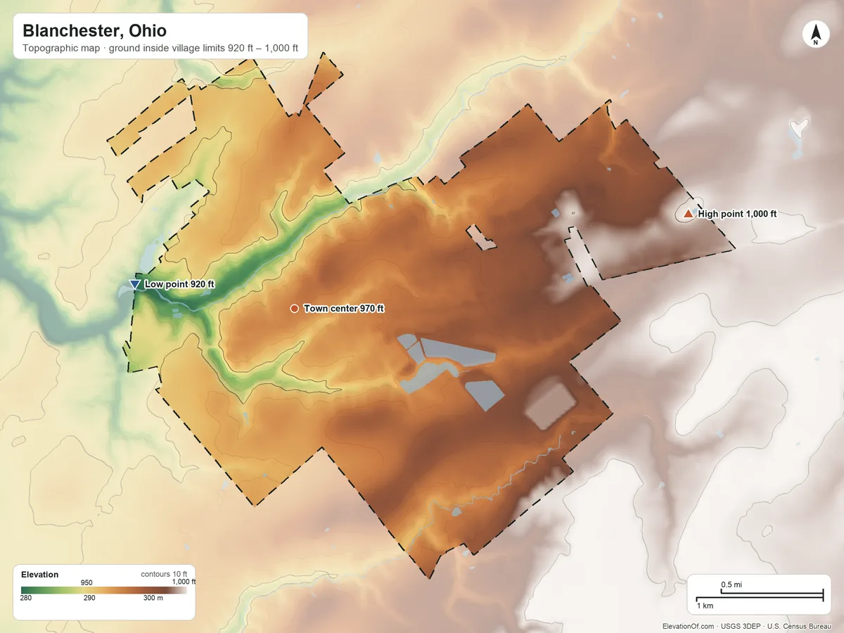 Topographic elevation map of Blanchester, Ohio, shaded from 920 ft on the west side to 1,000 ft on the east side