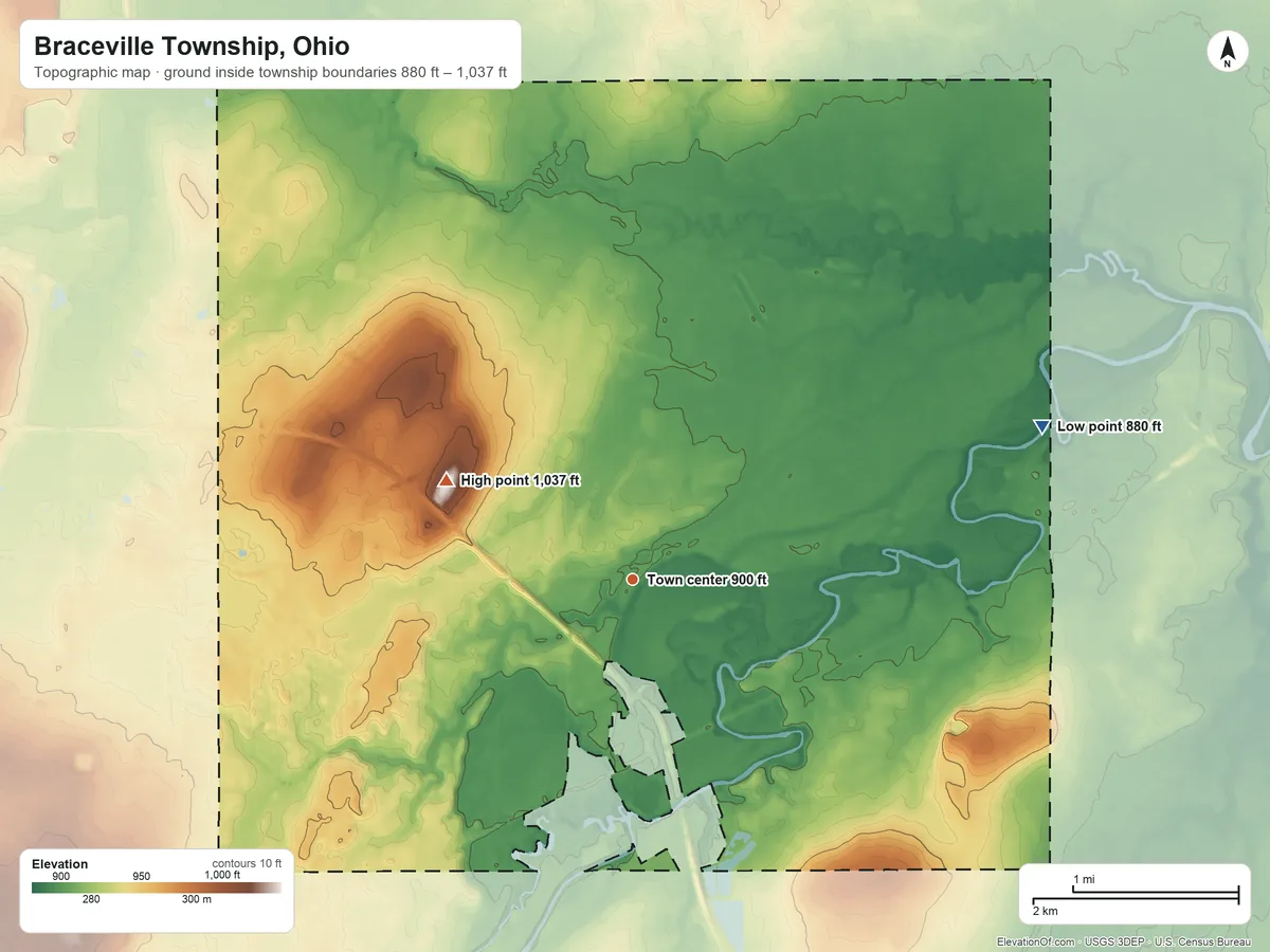 Topographic elevation map of Braceville Township, Ohio, shaded from 880 ft on the east side to 1,037 ft on Ridge Hill