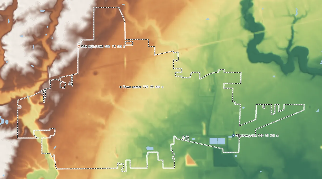 Topographic elevation map of Bryan, Ohio, shaded from 720 ft on the southeast side to 800 ft on the northwest side