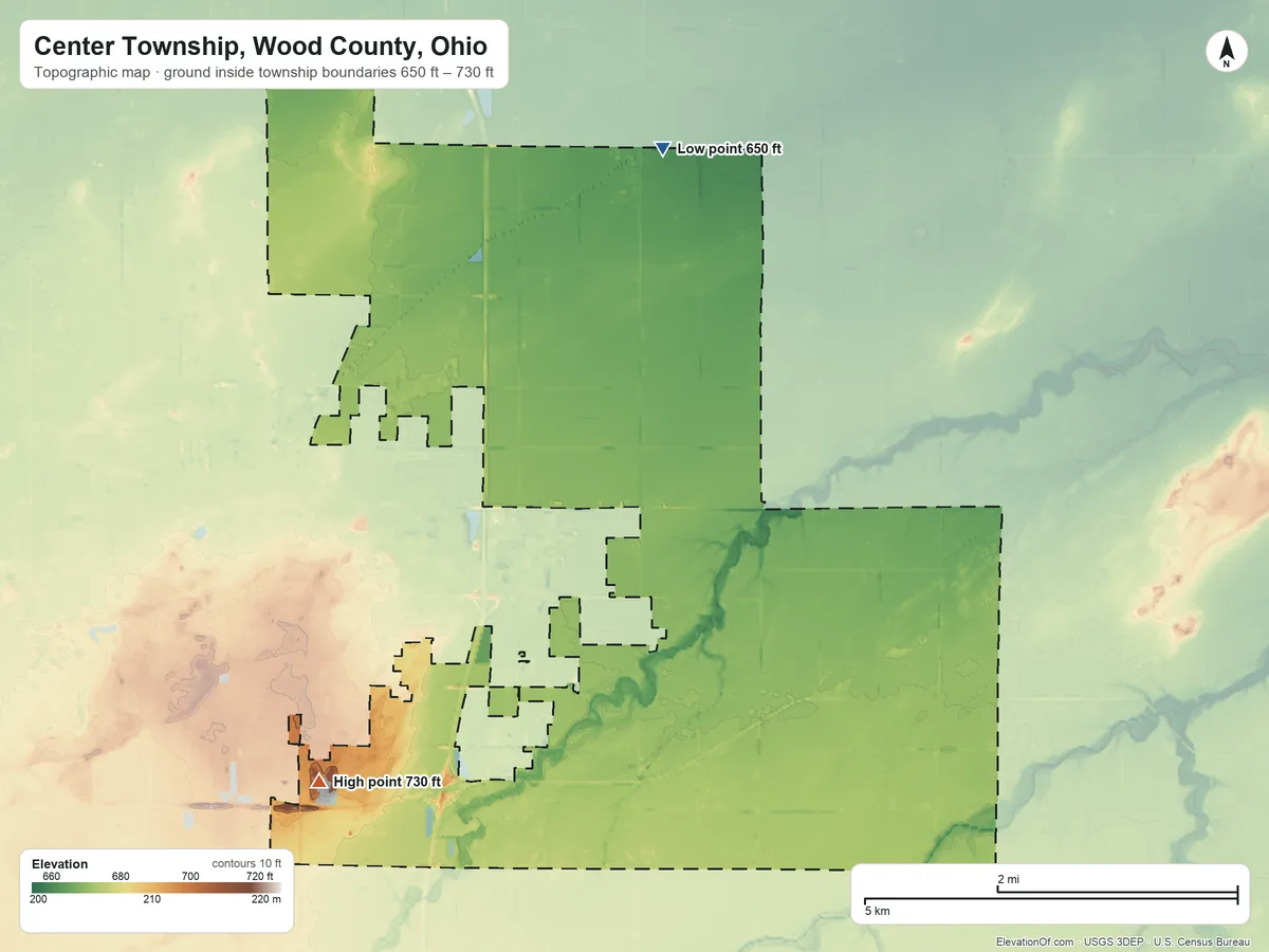 Topographic elevation map of Center Township, Wood County, Ohio, shaded from 650 ft on the north side to 730 ft on the southwest side