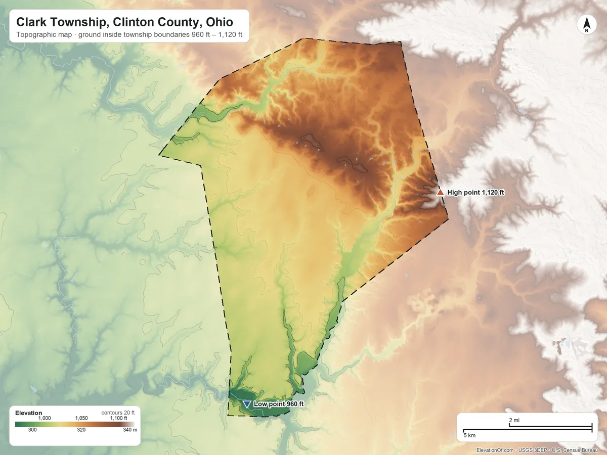 Topographic elevation map of Clark Township, Clinton County, Ohio, shaded from 960 ft on the south side to 1,120 ft on the east side