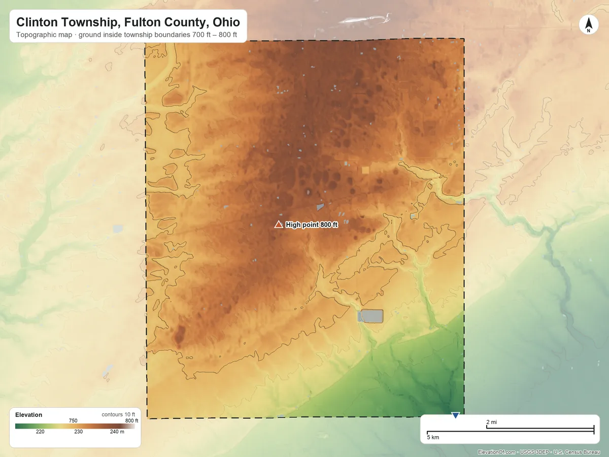 Topographic elevation map of Clinton Township, Fulton County, Ohio, shaded from 700 ft on the south side to 800 ft on the southwest side