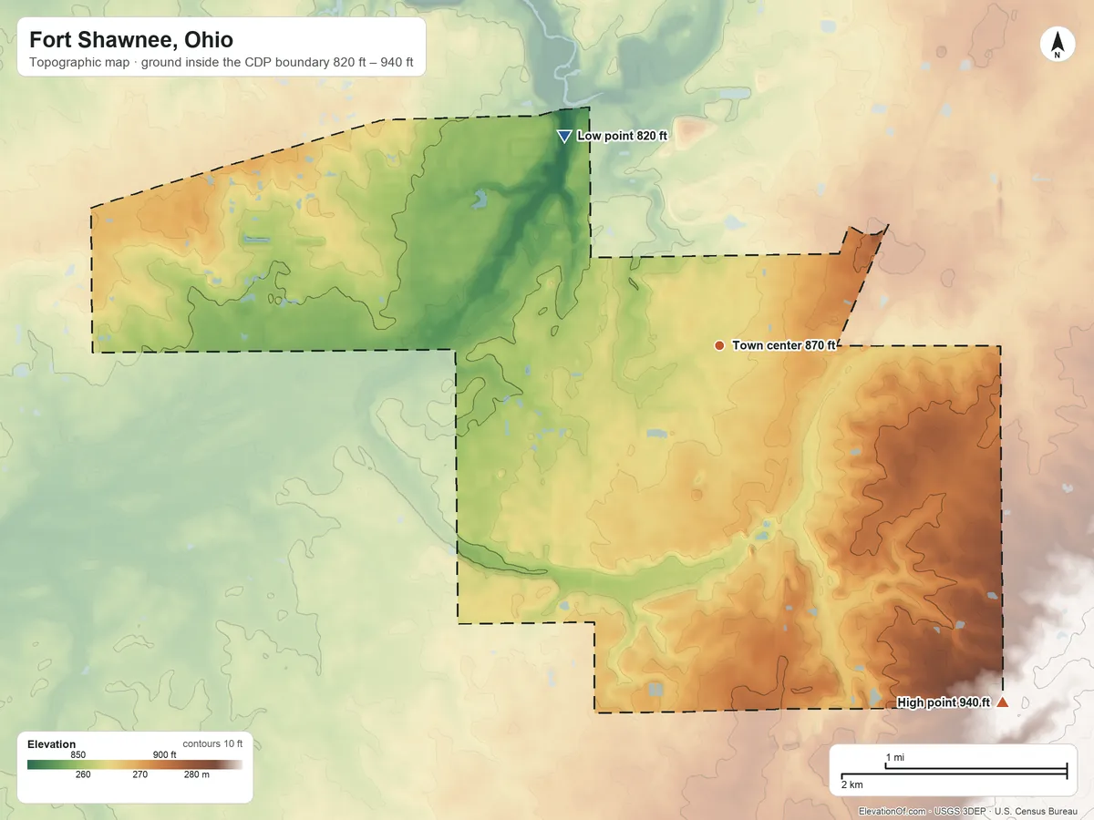 Topographic elevation map of Fort Shawnee, Ohio, shaded from 820 ft on the northwest side to 940 ft on the southeast side