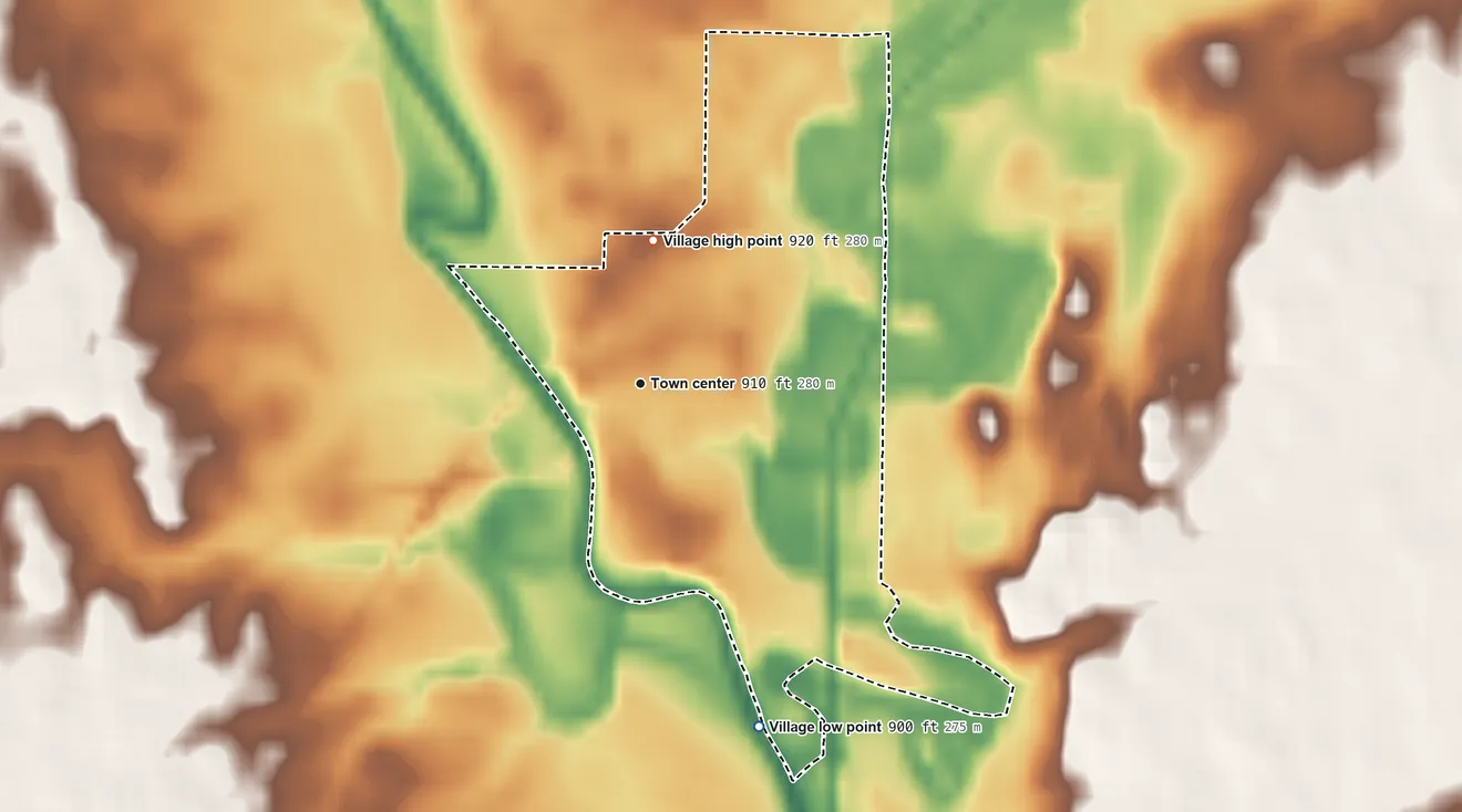 Topographic elevation map of Green Camp, Ohio, shaded from 900 ft on the south side to 920 ft on the north side
