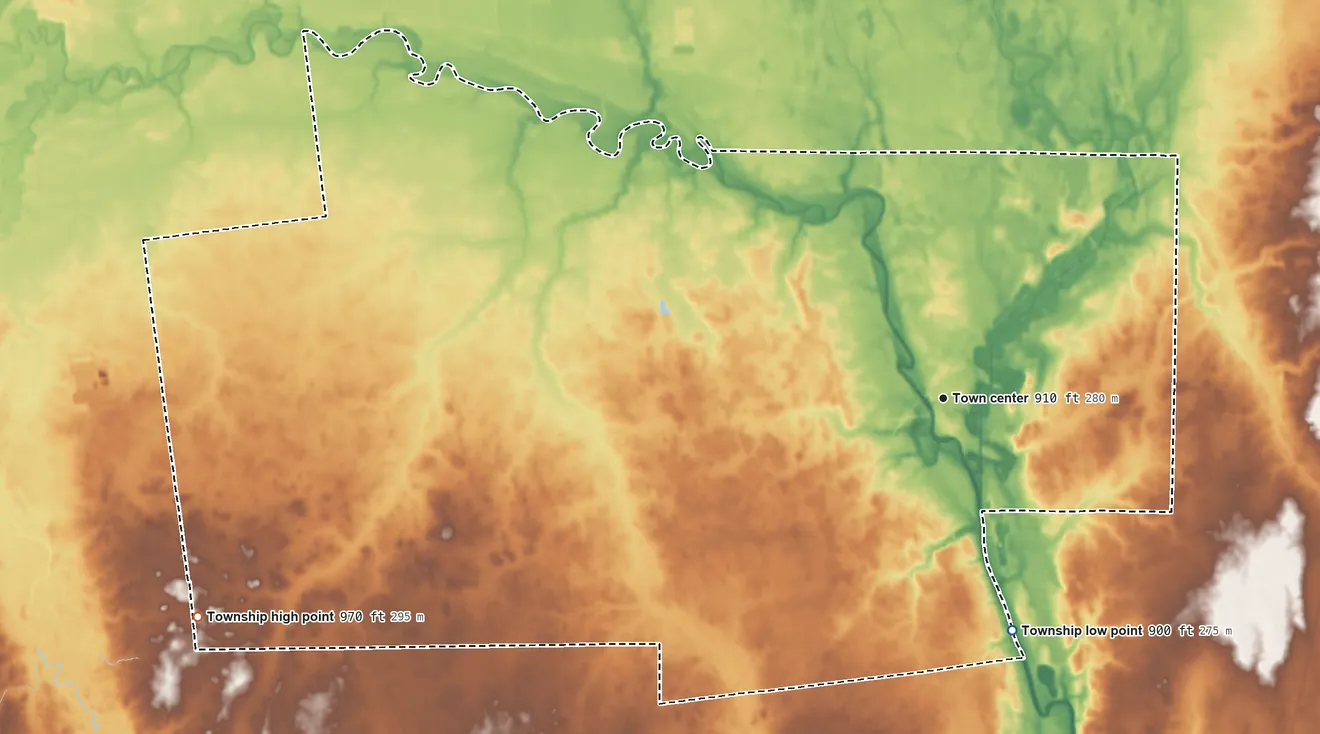 Topographic elevation map of Green Camp Township, Ohio, shaded from 900 ft on the south side to 970 ft on the west side