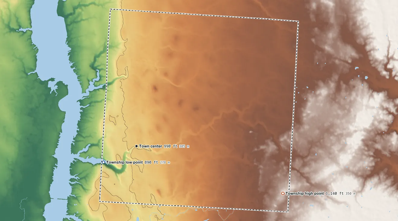 Topographic elevation map of Harlem Township, Ohio, shaded from 890 ft on the southwest side to 1,140 ft on the east side