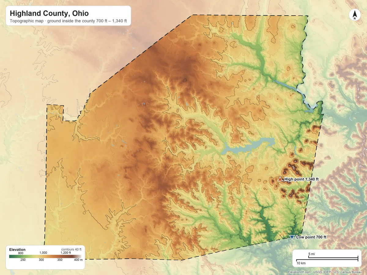 Topographic elevation map of Highland County, Ohio, shaded from 700 ft on the southeast side to 1,340 ft on the southeast side