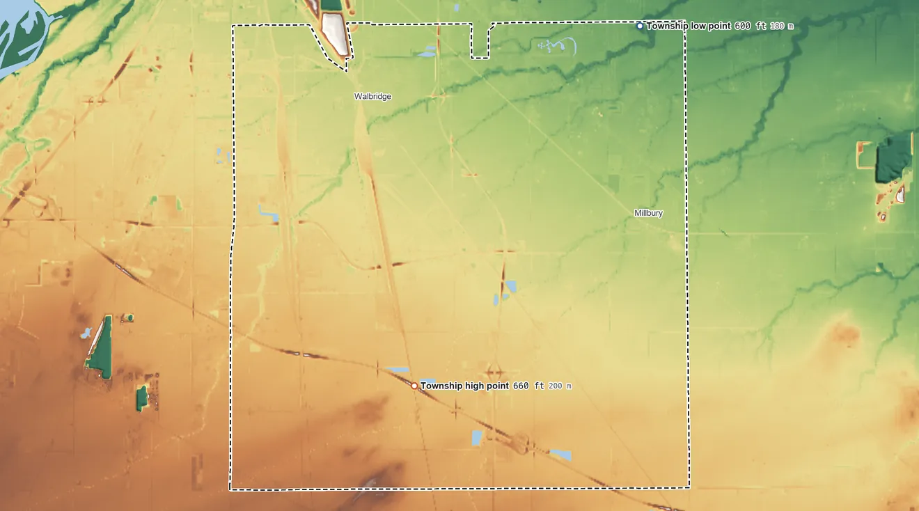 Topographic elevation map of Lake Township, Wood County, Ohio, shaded from 600 ft on the northeast side to 660 ft on the south side