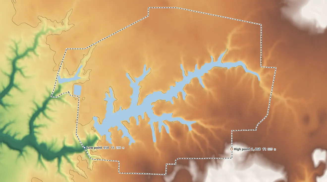 Topographic elevation map of Lake Waynoka, Ohio, shaded from 950 ft on the southwest side to 1,060 ft on the southeast side