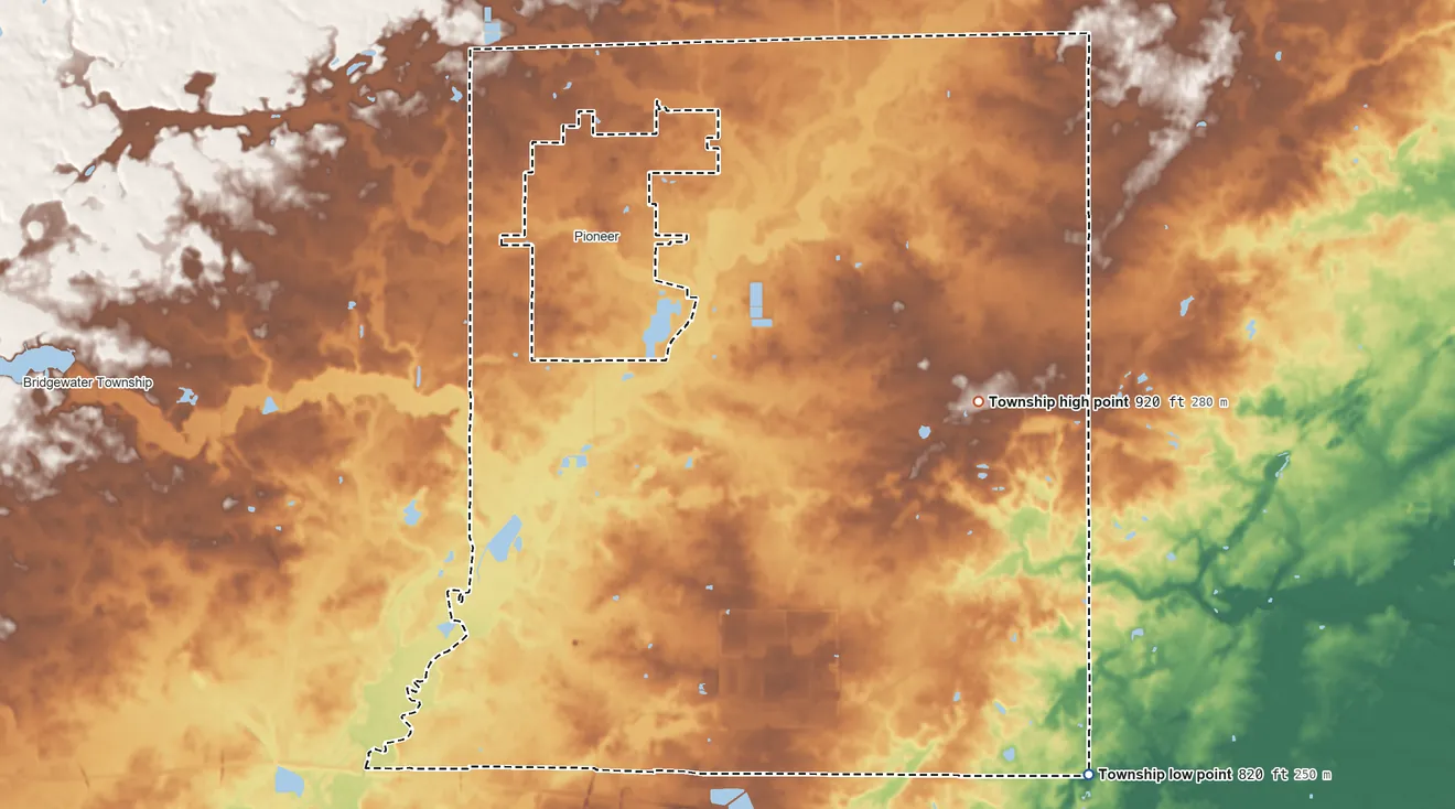 Topographic elevation map of Madison Township, Williams County, Ohio, shaded from 820 ft on the southeast side to 920 ft on the east side