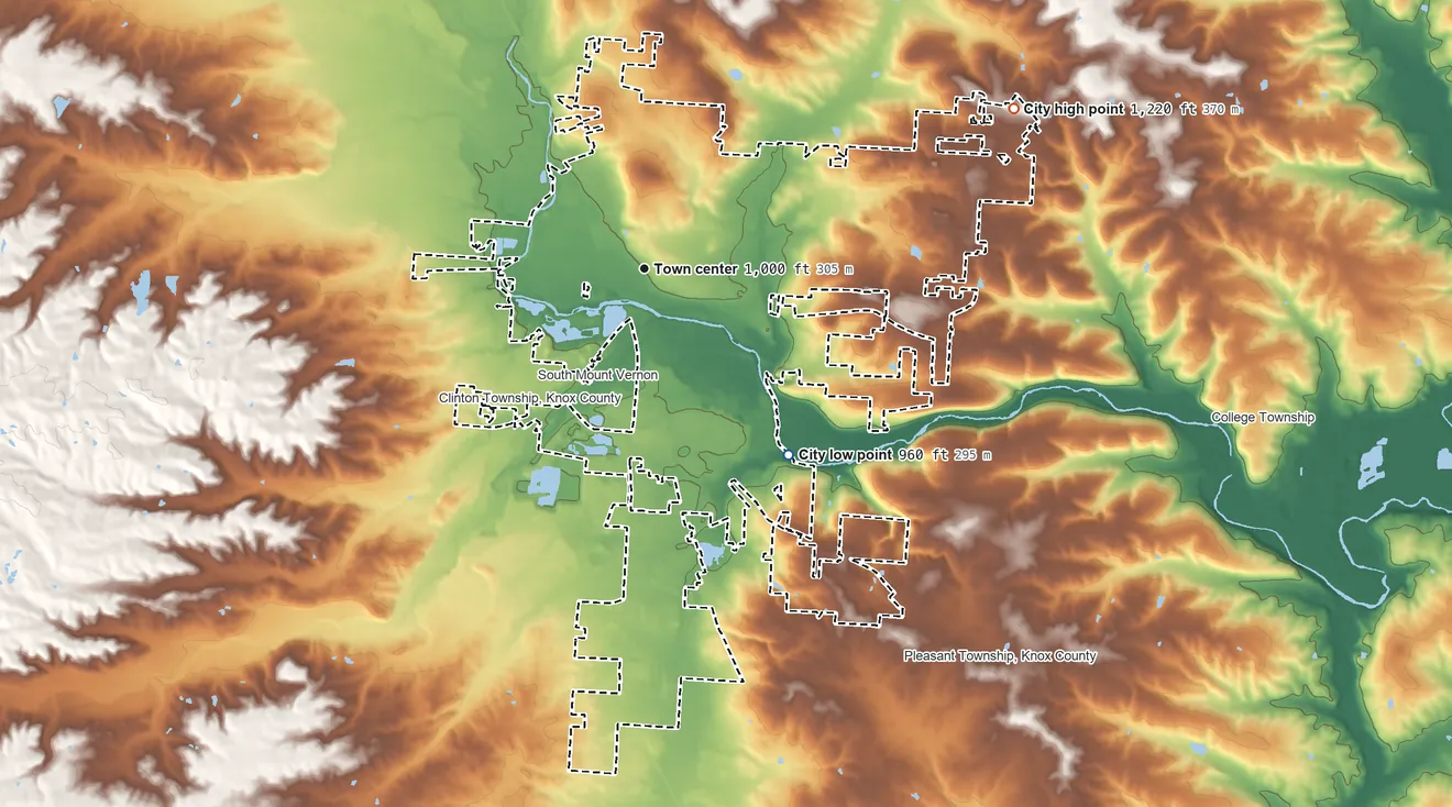 Topographic elevation map of Mount Vernon, Ohio, shaded from 960 ft on the southeast side to 1,220 ft on the northeast side