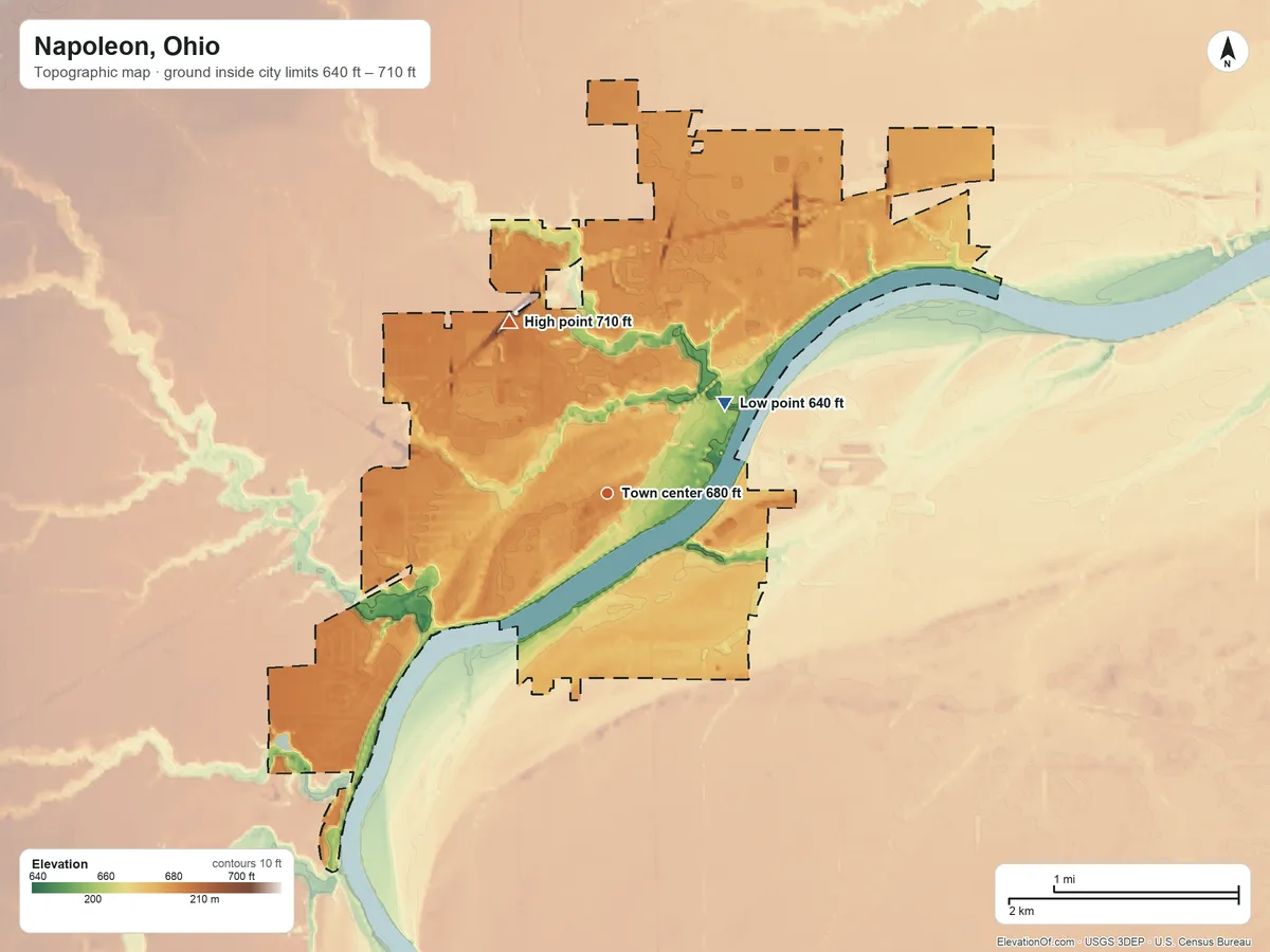 Topographic elevation map of Napoleon, Ohio, shaded from 640 ft on the northeast side to 710 ft on the northwest side