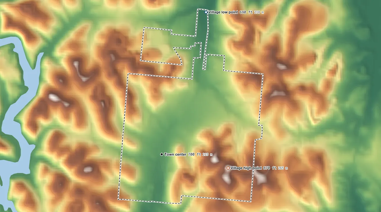 Topographic elevation map of Oak Hill, Ohio, shaded from 690 ft on the north side to 870 ft on the east side