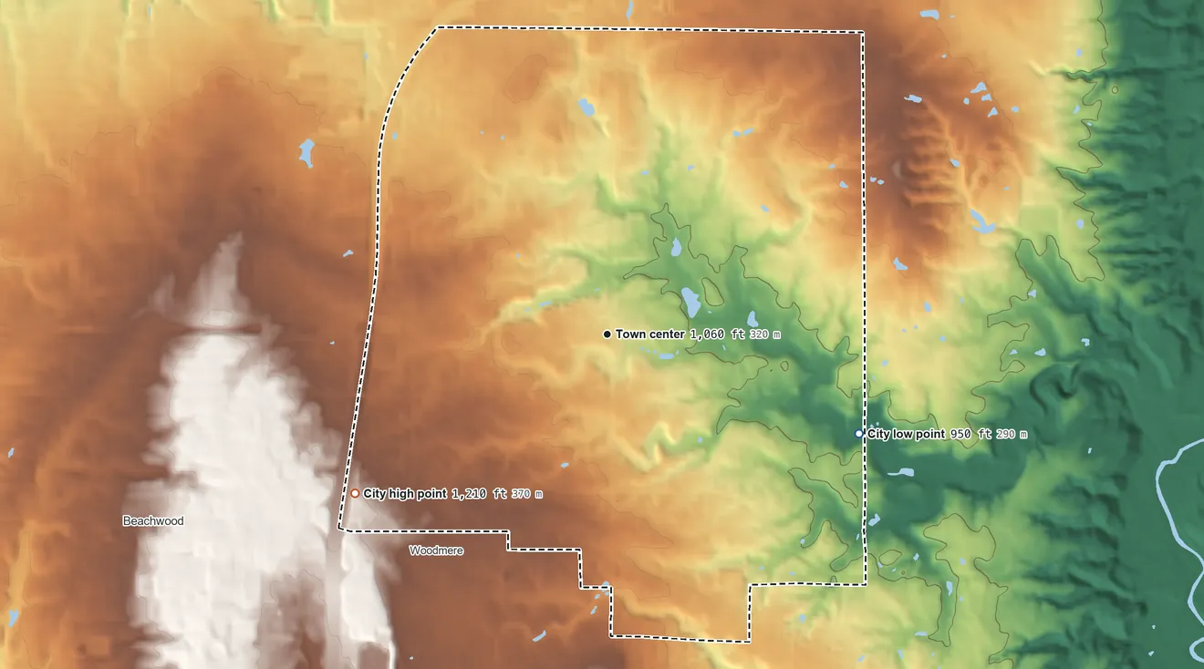 Topographic elevation map of Pepper Pike, Ohio, shaded from 950 ft on the east side to 1,210 ft on the southwest side