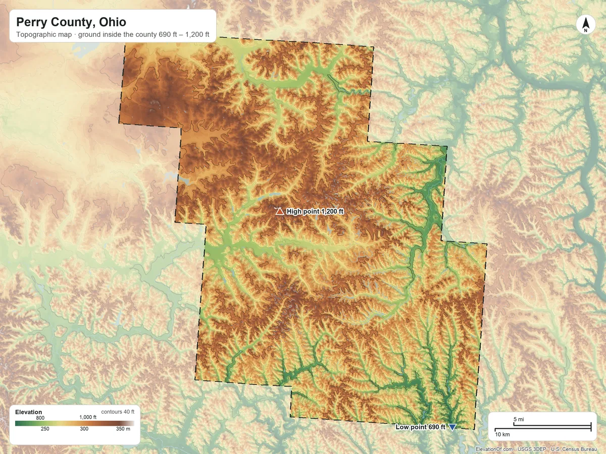 Topographic elevation map of Perry County, Ohio, shaded from 690 ft on the southeast side to 1,200 ft near the middle
