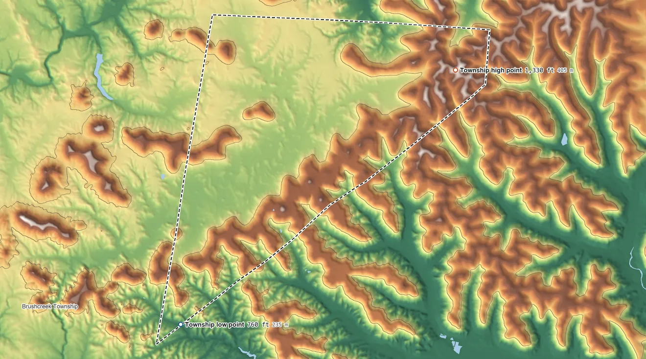 Topographic elevation map of Perry Township, Pike County, Ohio, shaded from 760 ft on the southwest side to 1,330 ft on the east side