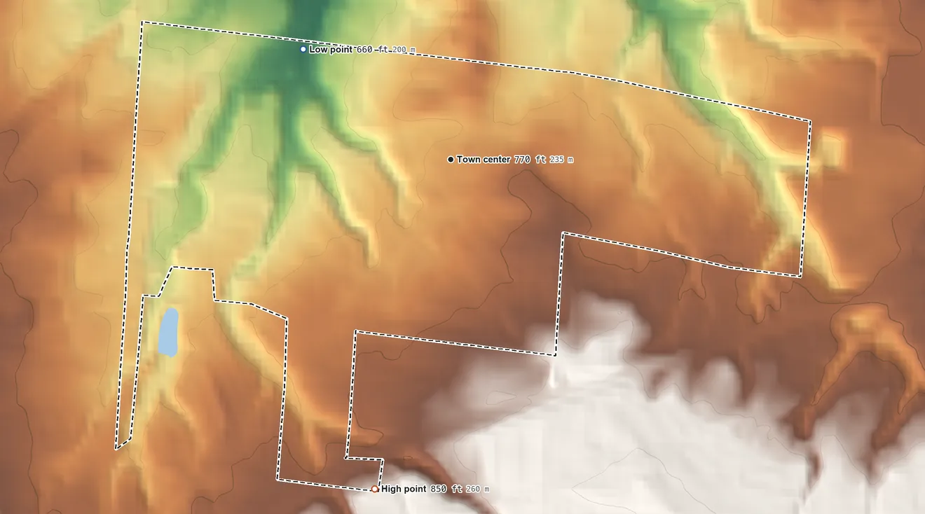 Topographic elevation map of Pleasant Run Farm, Ohio, shaded from 660 ft on the northwest side to 850 ft on the south side