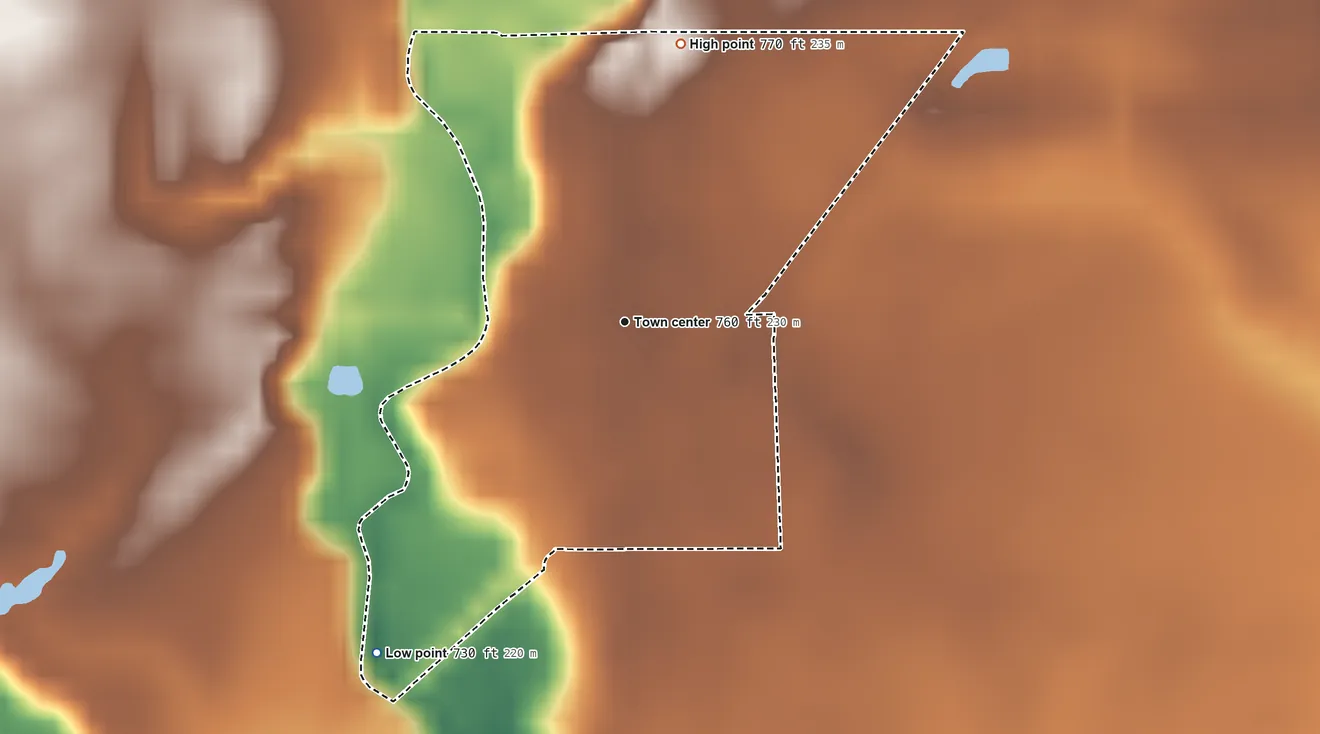 Topographic elevation map of Pulaski, Ohio, shaded from 730 ft on the southwest side to 770 ft on the north side