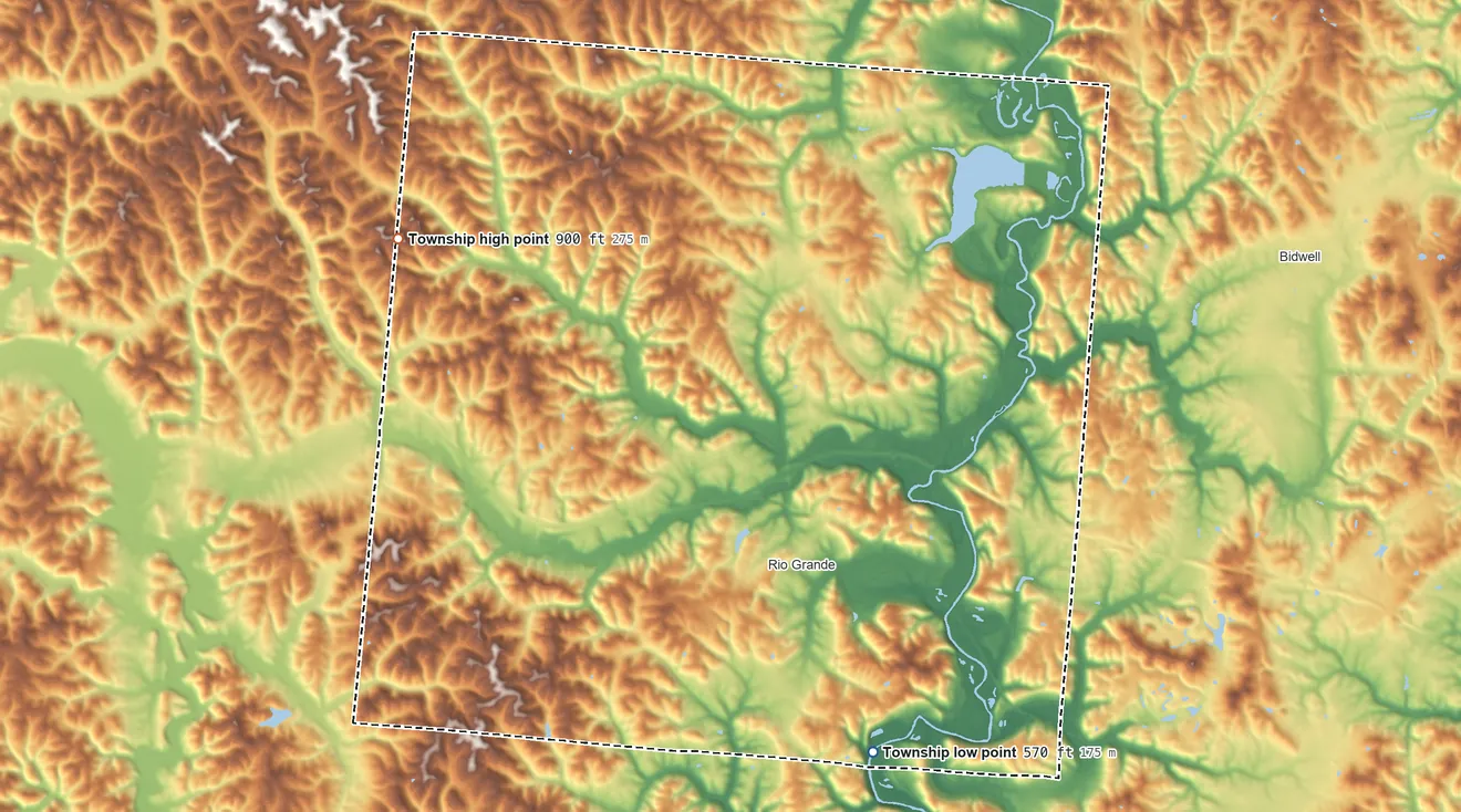 Topographic elevation map of Raccoon Township, Ohio, shaded from 570 ft on the south side to 900 ft on the northwest side
