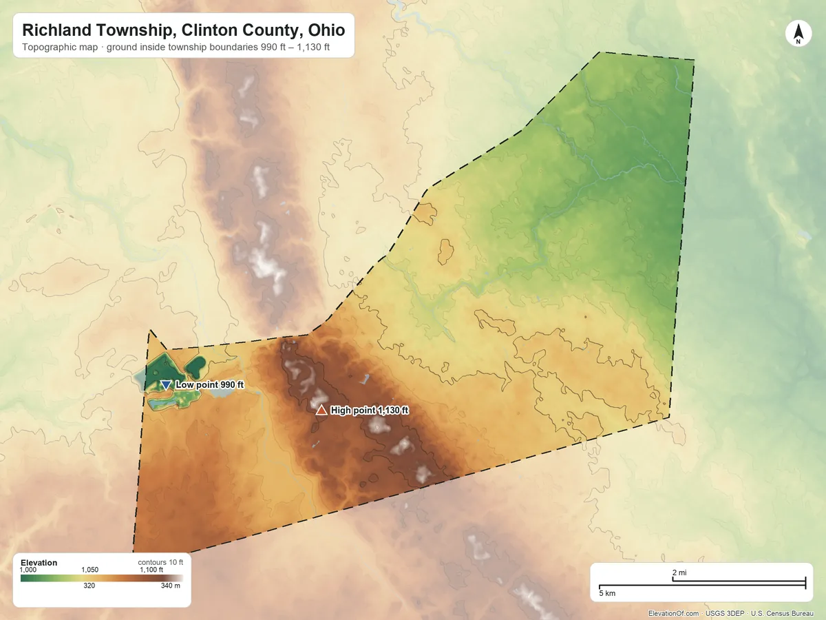 Topographic elevation map of Richland Township, Clinton County, Ohio, shaded from 990 ft on the west side to 1,130 ft on the southwest side