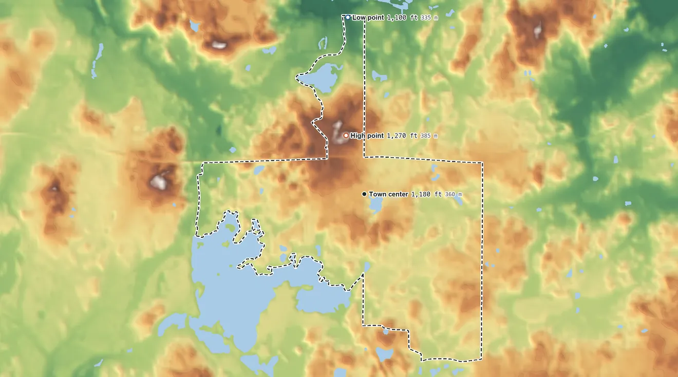 Topographic elevation map of Suffield, Ohio, shaded from 1,100 ft on the north side to 1,270 ft on the north side