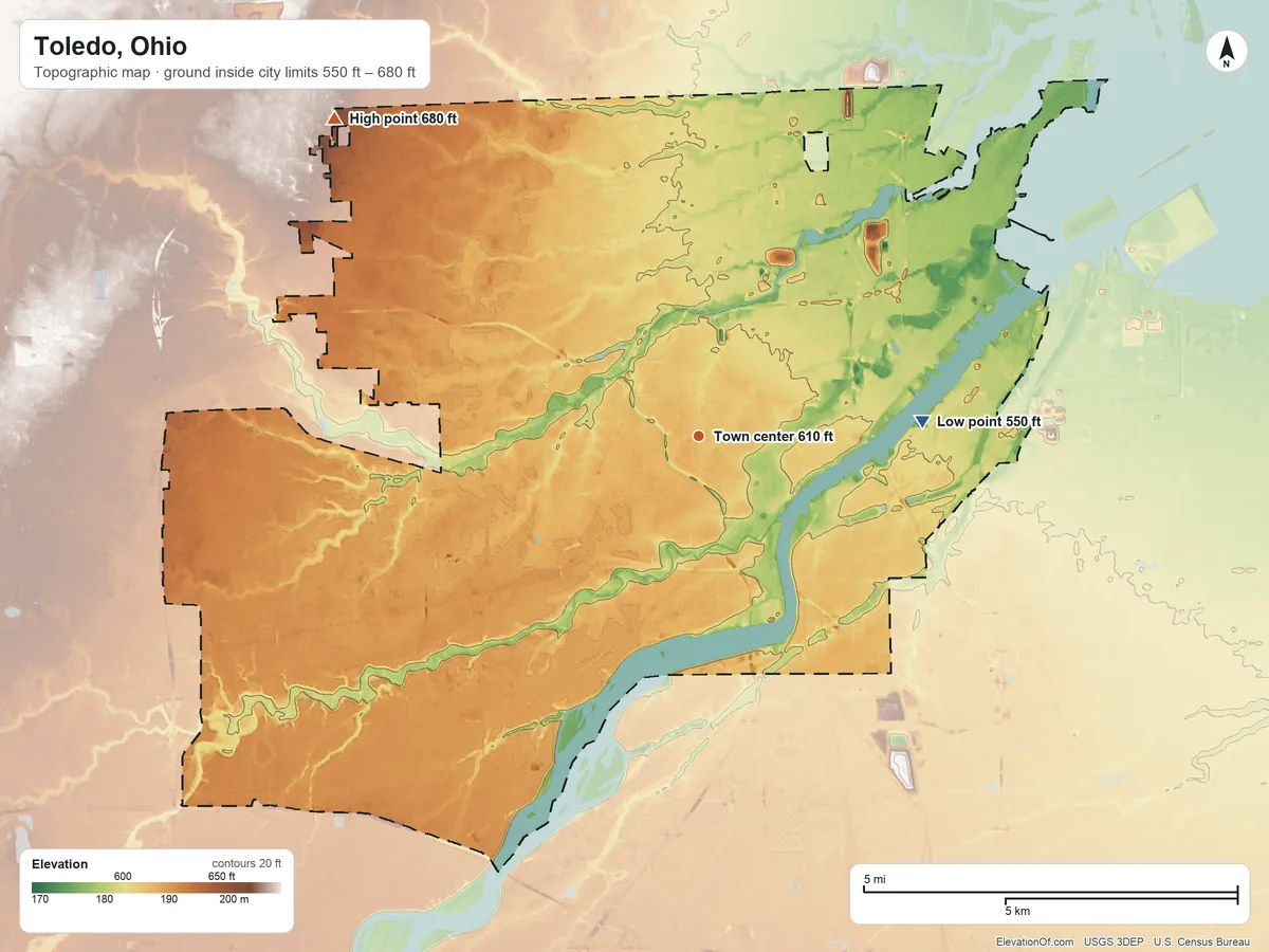 Topographic elevation map of Toledo, Ohio, shaded from 550 ft on the east side to 680 ft on the northwest side