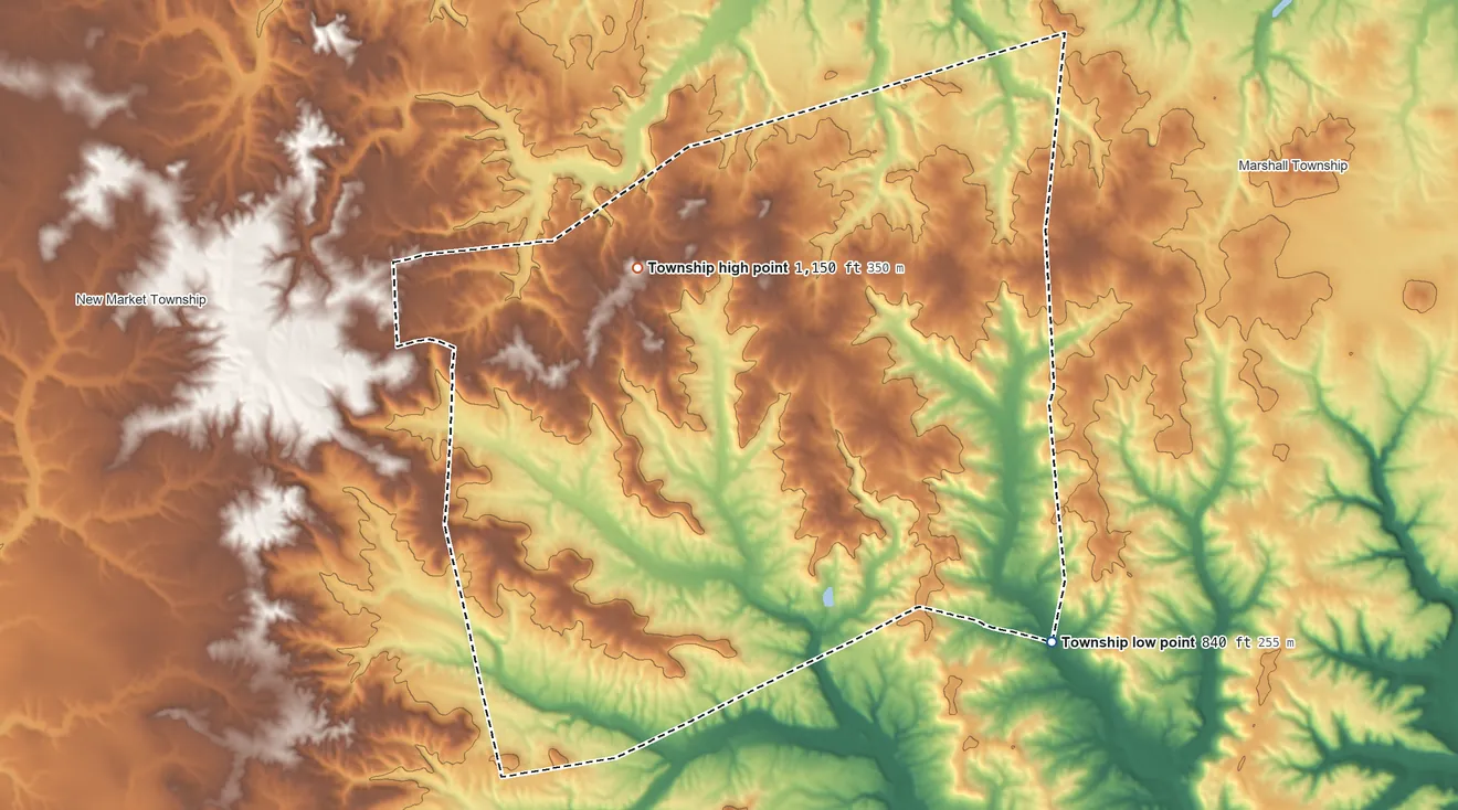 Topographic elevation map of Washington Township, Highland County, Ohio, shaded from 840 ft on the southeast side to 1,150 ft on the north side