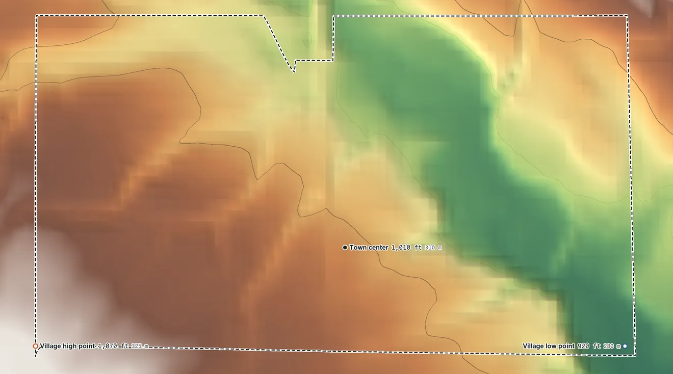 Topographic elevation map of Yankee Lake, Ohio, shaded from 920 ft on the east side to 1,070 ft on the west side