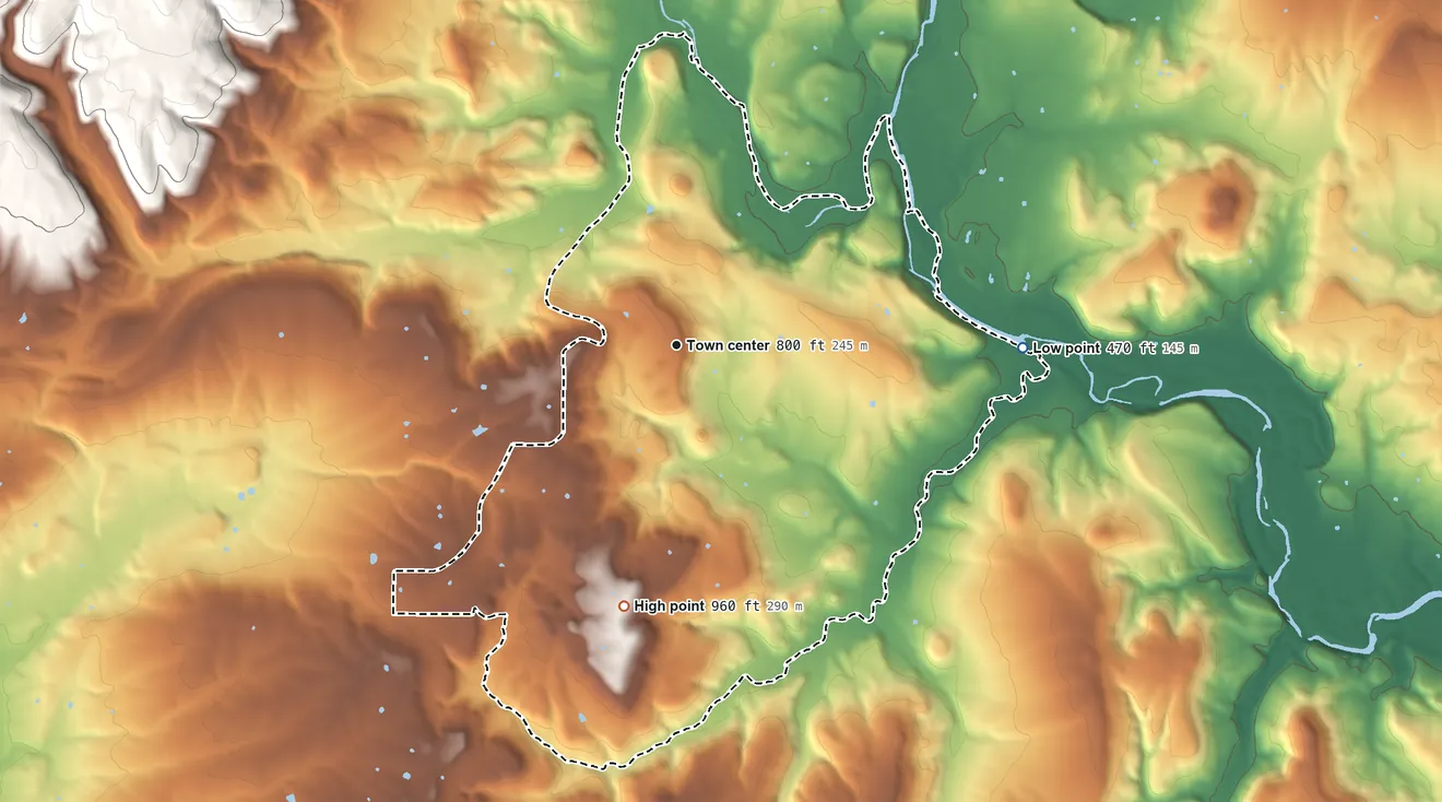 Topographic elevation map of Belfonte, Oklahoma, shaded from 470 ft on the east side to 960 ft on the south side