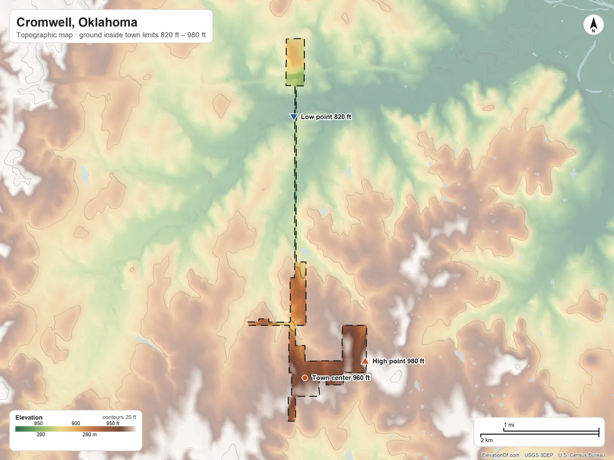 Topographic elevation map of Cromwell, Oklahoma, shaded from 820 ft on the north side to 980 ft on the east side
