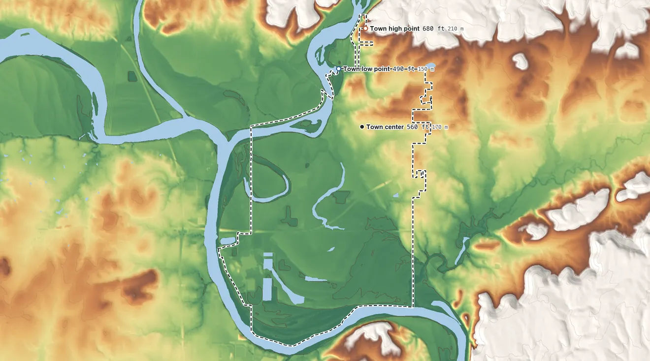 Topographic elevation map of Fort Gibson, Oklahoma, shaded from 490 ft on the north side to 680 ft on the north side
