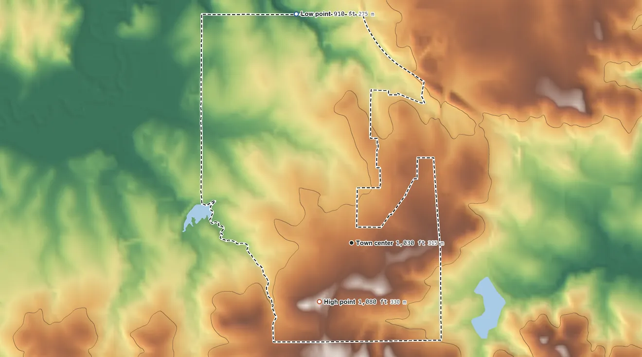 Topographic elevation map of Latta, Oklahoma, shaded from 910 ft on the north side to 1,080 ft on the southwest side