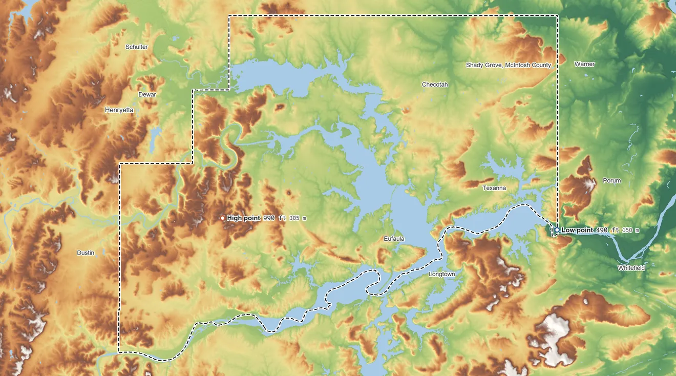 Topographic elevation map of McIntosh County, Oklahoma, shaded from 490 ft on the east side to 990 ft on the west side