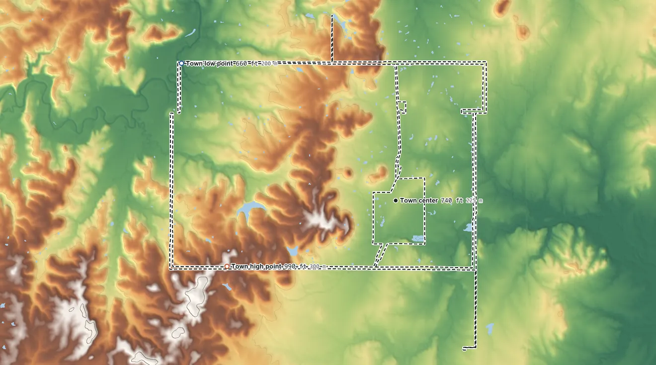 Topographic elevation map of Mounds, Oklahoma, shaded from 660 ft on the northwest side to 990 ft on the west side