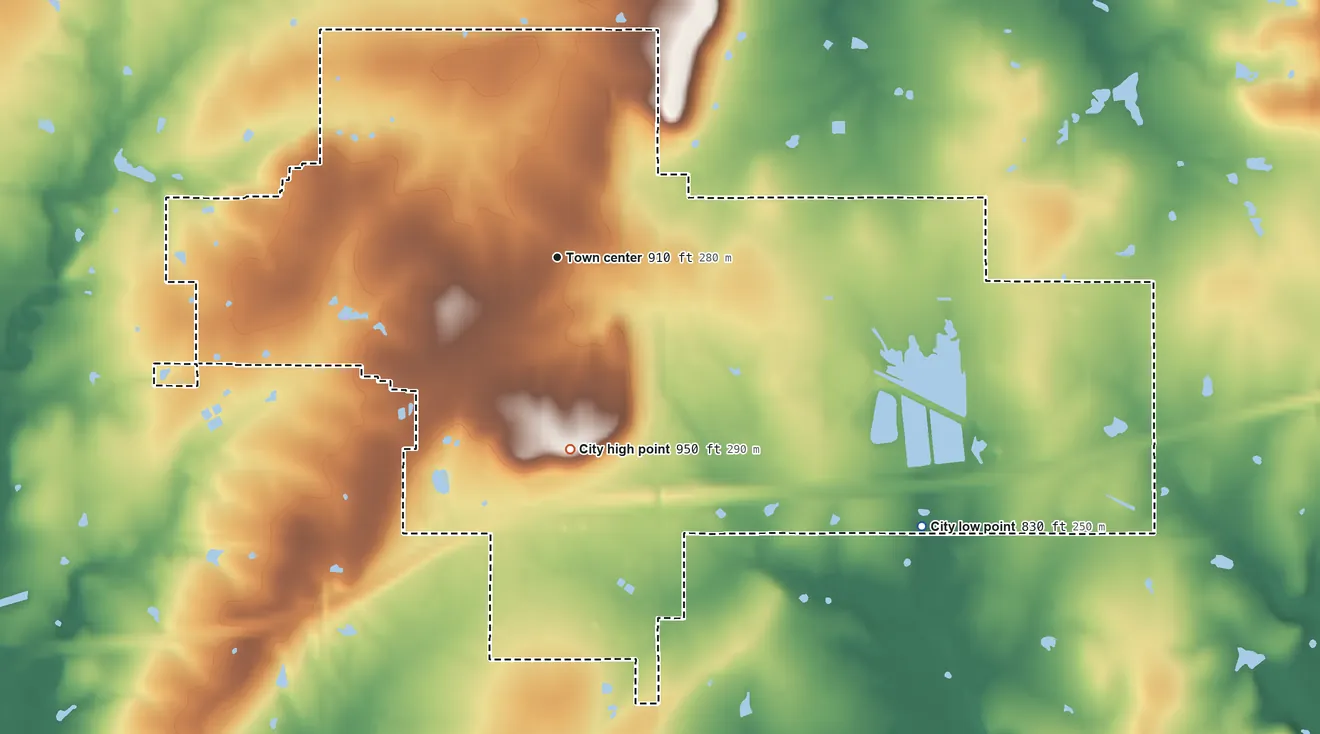 Topographic elevation map of Okemah, Oklahoma, shaded from 830 ft on the southeast side to 950 ft on the south side