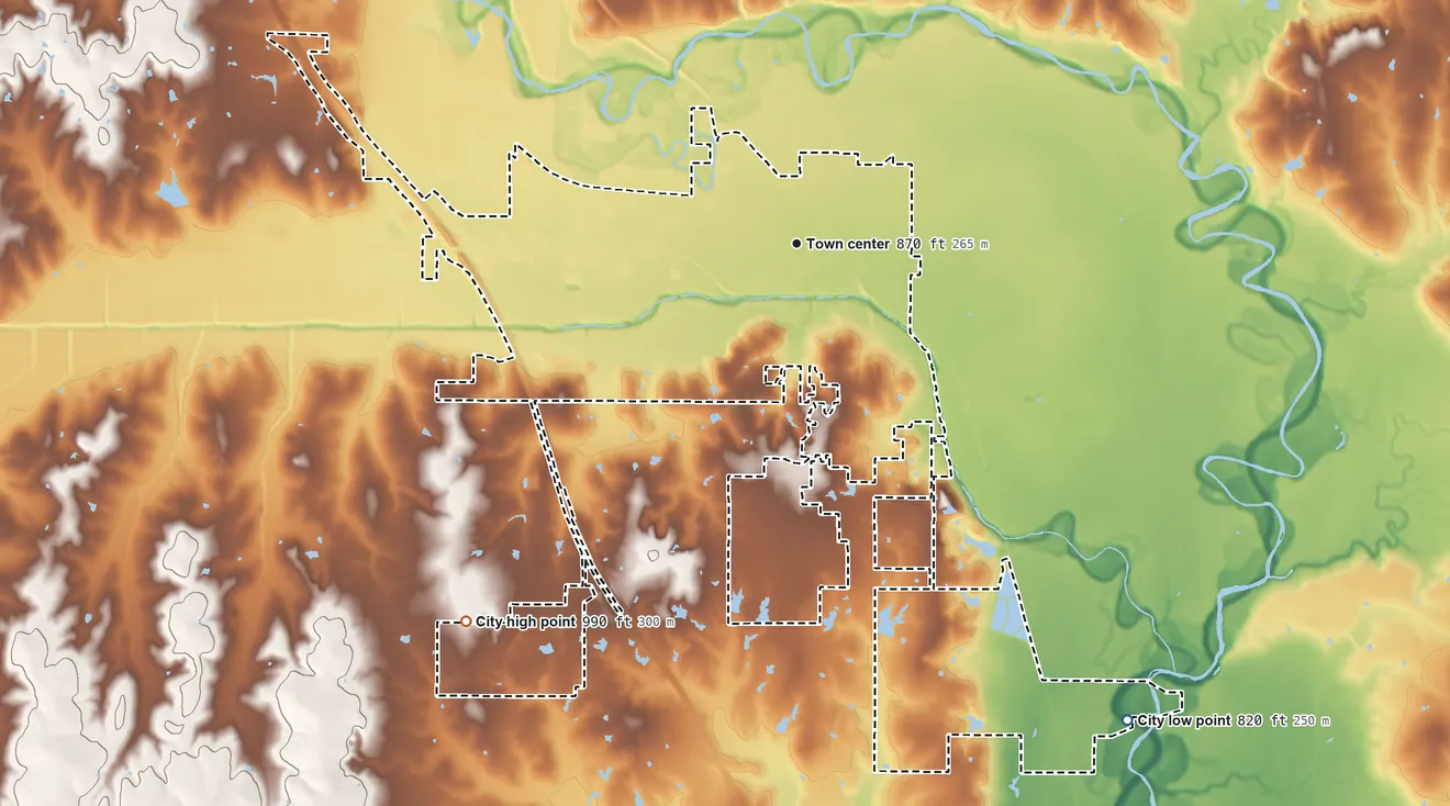 Topographic elevation map of Pauls Valley, Oklahoma, shaded from 820 ft on the southeast side to 990 ft on the southwest side