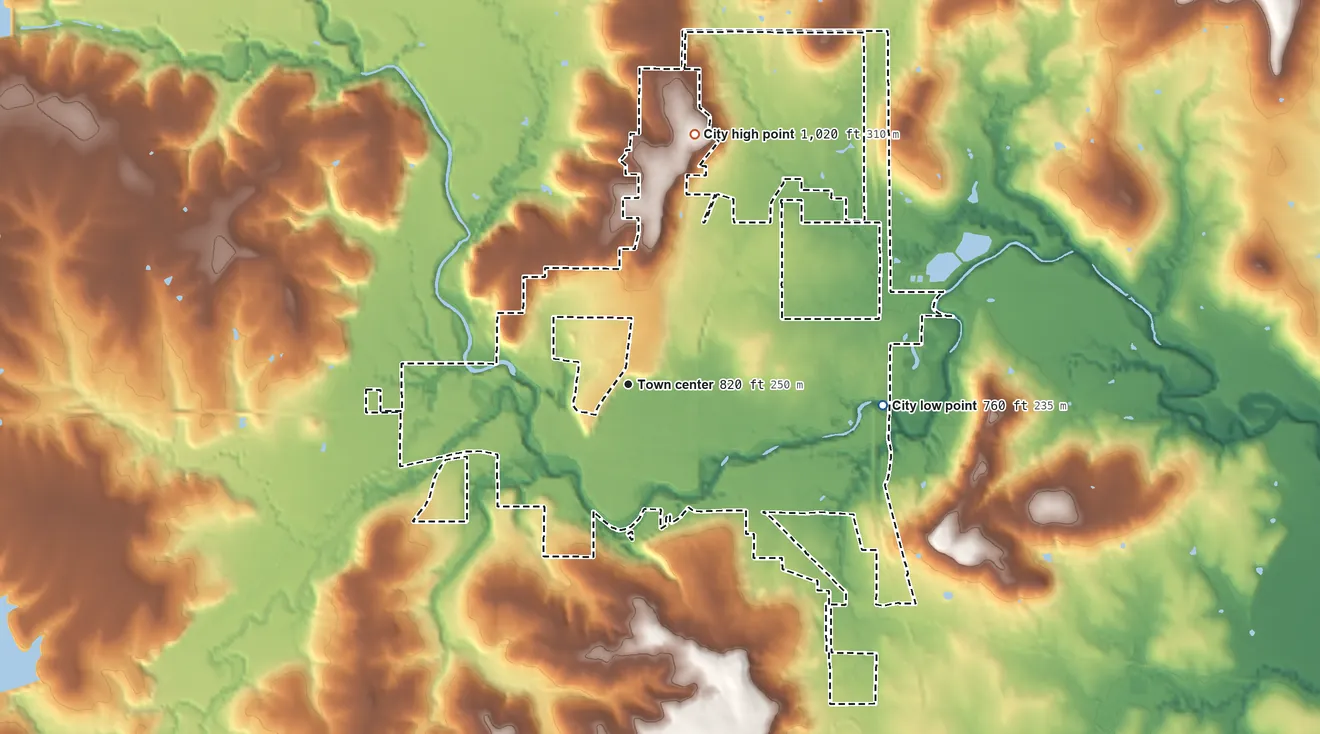 Topographic elevation map of Pawhuska, Oklahoma, shaded from 760 ft on the east side to 1,020 ft on the north side