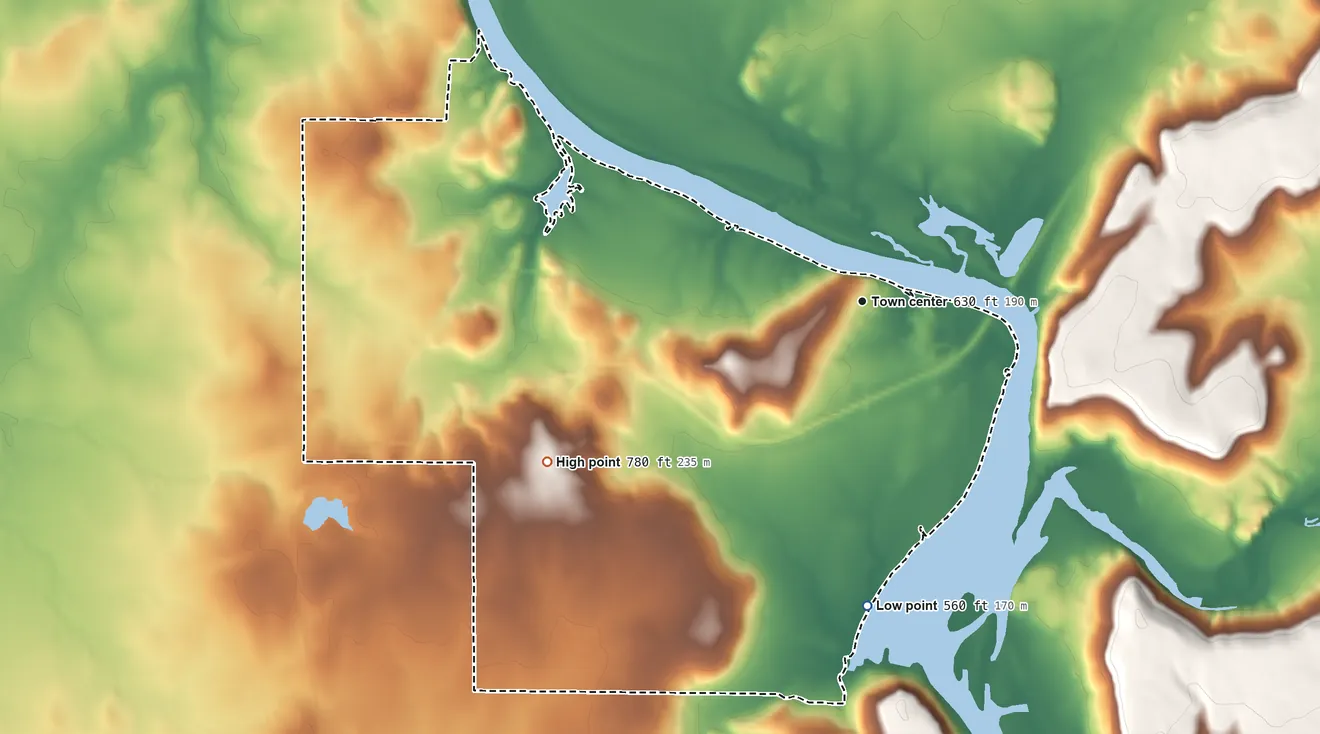Topographic elevation map of Pin Oak Acres, Oklahoma, shaded from 560 ft on the south side to 780 ft on the southwest side