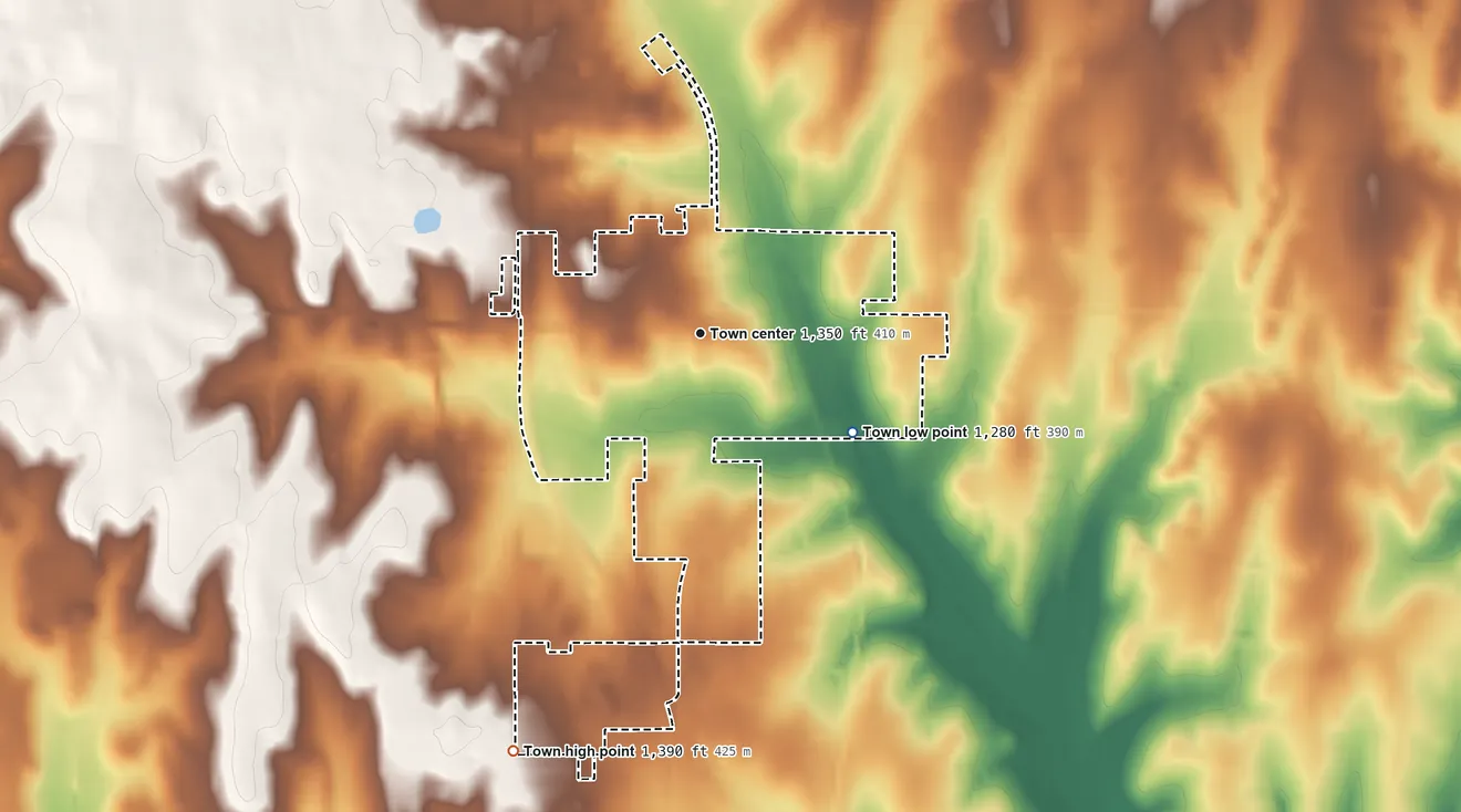 Topographic elevation map of Rush Springs, Oklahoma, shaded from 1,280 ft on the southeast side to 1,390 ft on the southwest side