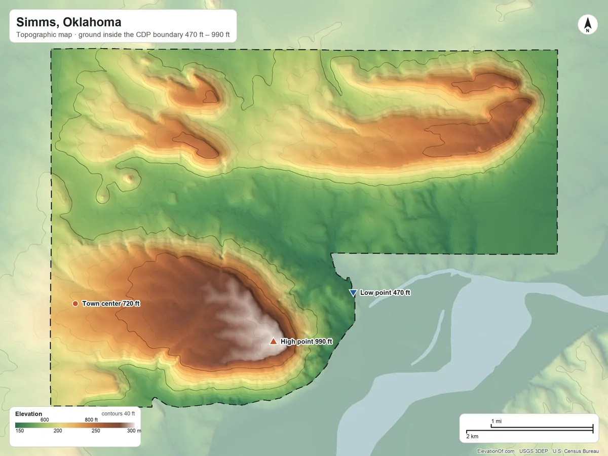 Topographic elevation map of Simms, Oklahoma, shaded from 470 ft on the east side to 990 ft on Holt Mountain