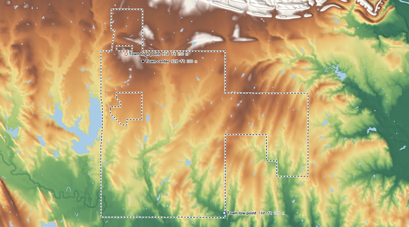 Topographic elevation map of Springer, Oklahoma, shaded from 740 ft on the southeast side to 950 ft near the middle