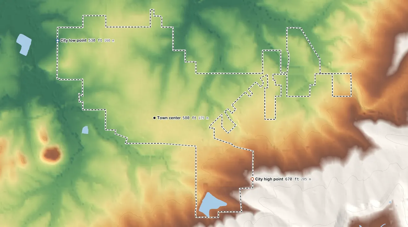 Topographic elevation map of Stigler, Oklahoma, shaded from 530 ft on the northwest side to 670 ft on the southeast side