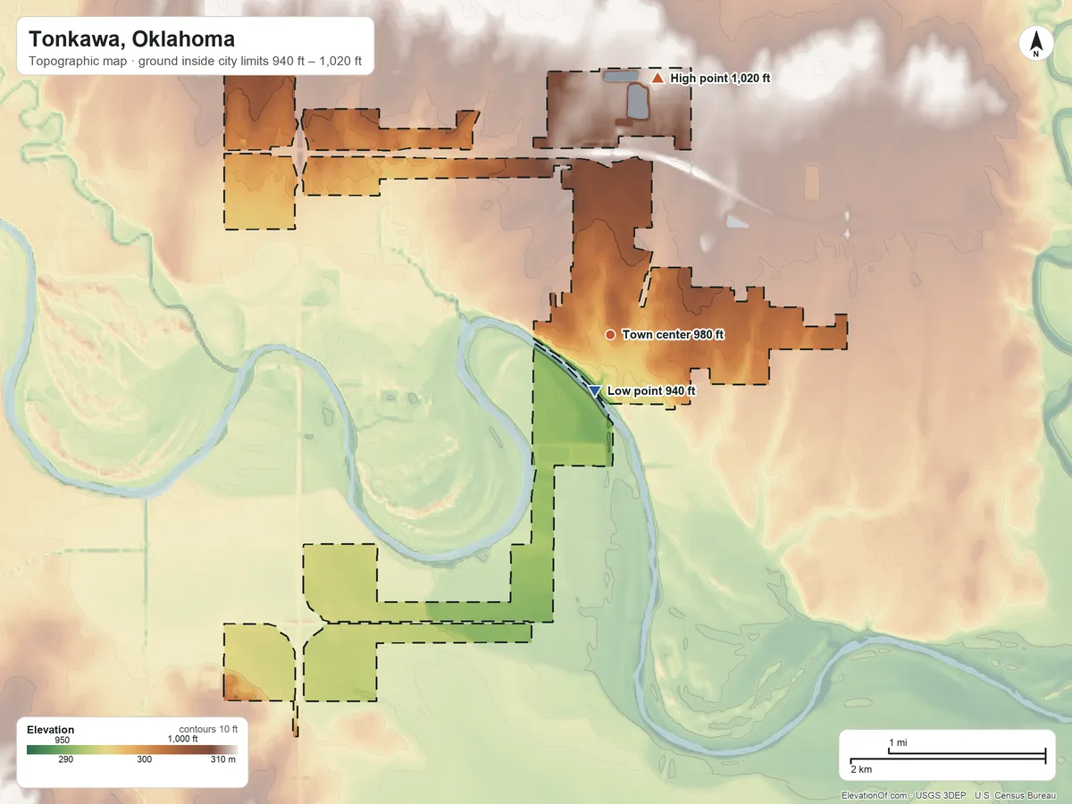 Topographic elevation map of Tonkawa, Oklahoma, shaded from 940 ft near the middle to 1,020 ft on the north side