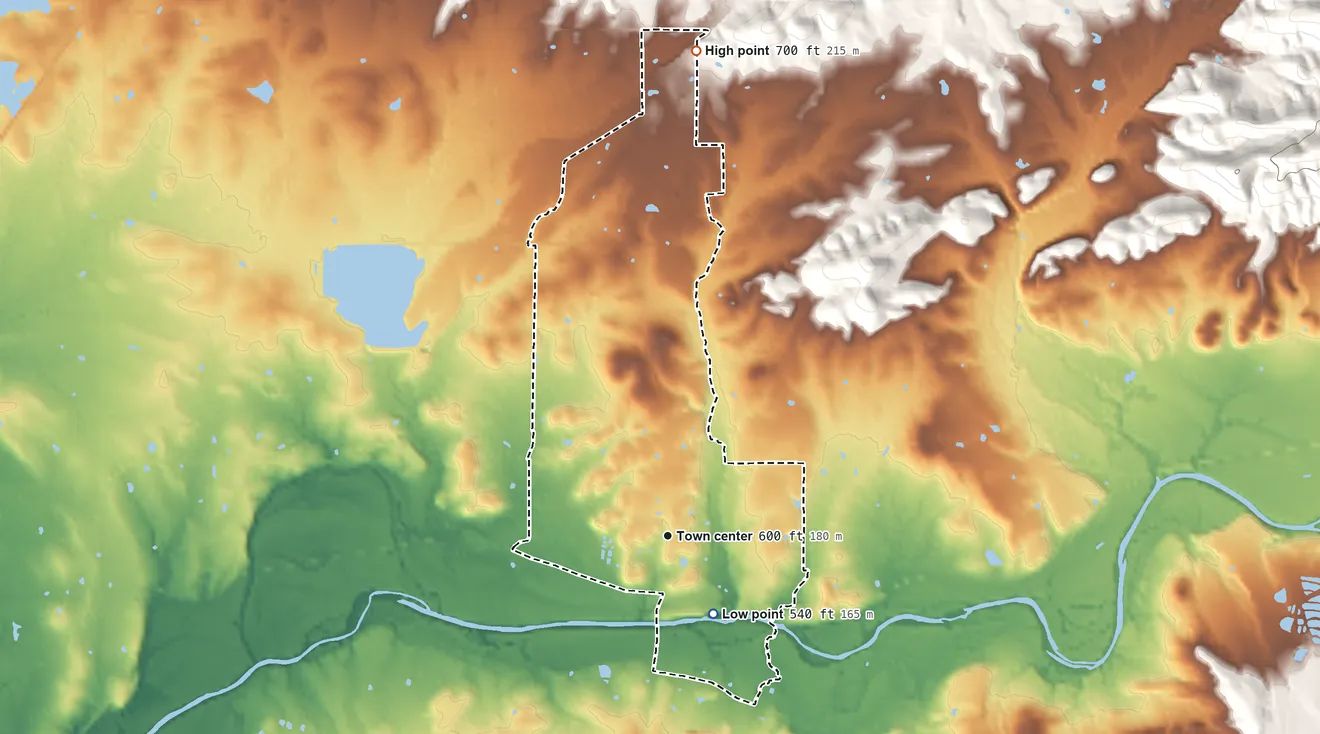 Topographic elevation map of Tuskahoma, Oklahoma, shaded from 540 ft on the southeast side to 700 ft on the north edge, below higher ground just outside