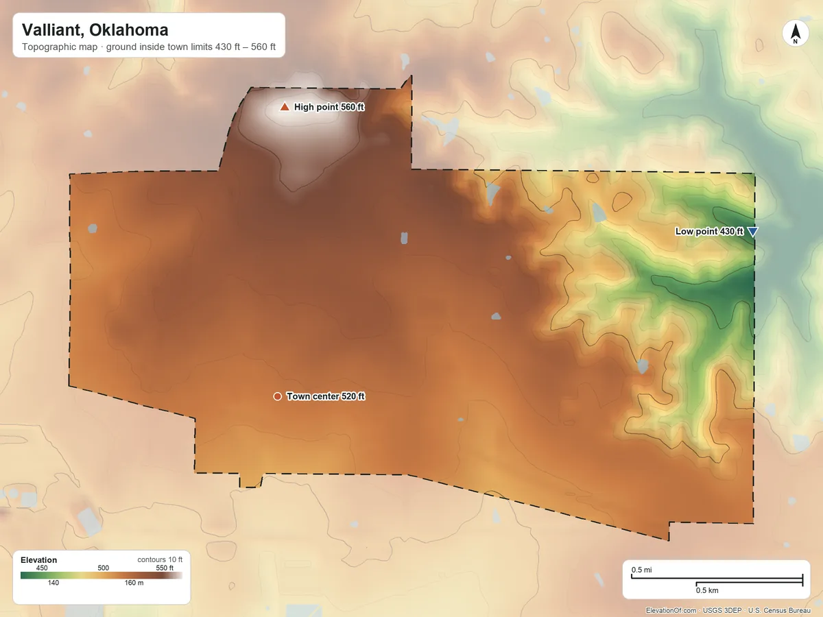 Topographic elevation map of Valliant, Oklahoma, shaded from 430 ft on the east side to 560 ft on the north side