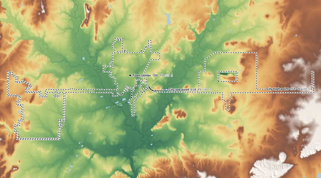 Topographic elevation map of Vinita, Oklahoma, shaded from 650 ft on the east side to 850 ft on the east side
