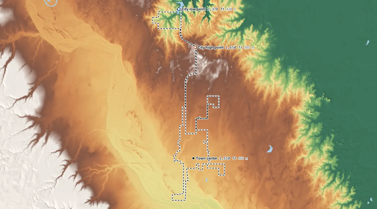 Topographic elevation map of Watonga, Oklahoma, shaded from 1,370 ft on the north side to 1,650 ft on the north side