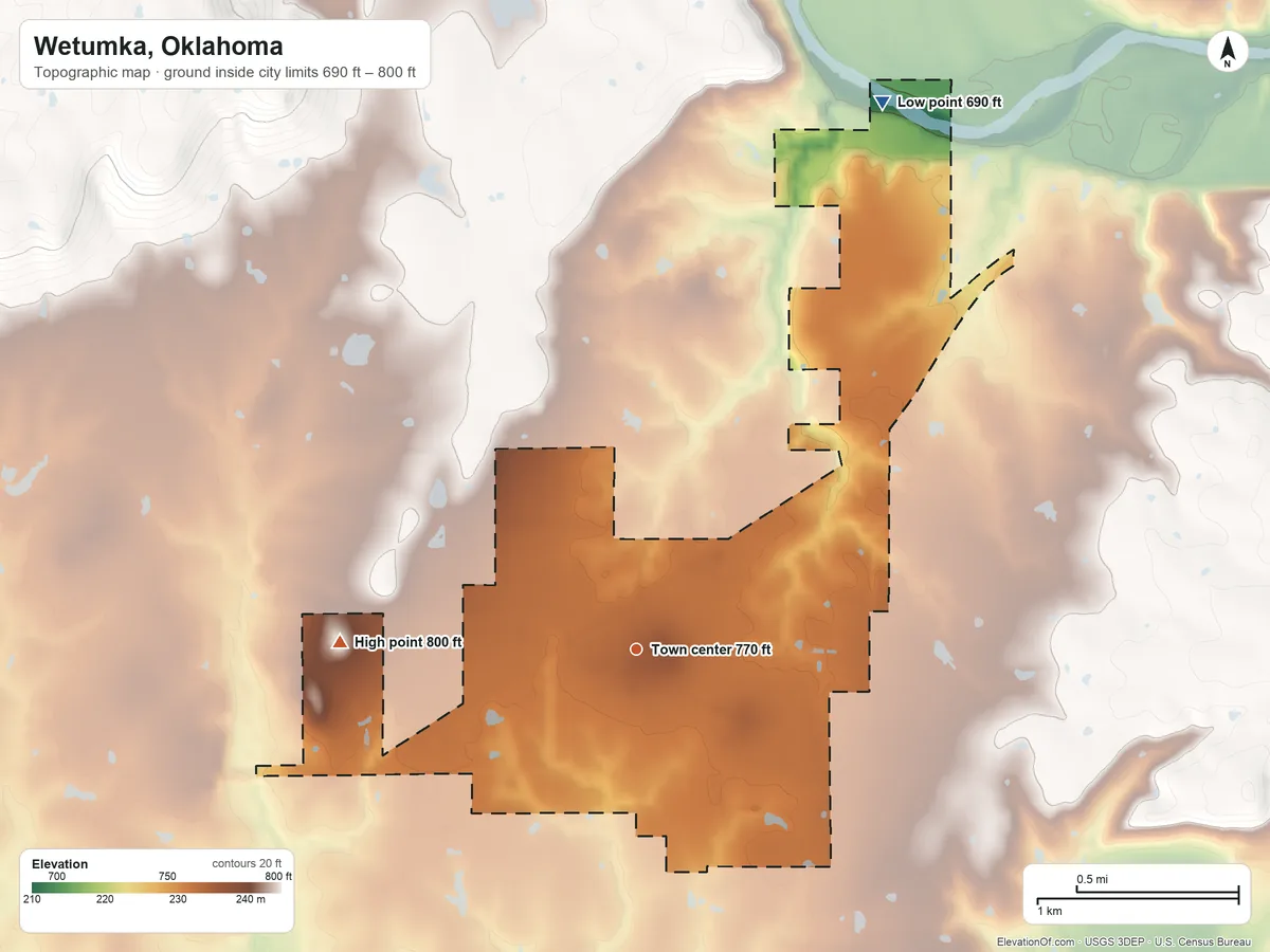 Topographic elevation map of Wetumka, Oklahoma, shaded from 690 ft on the northeast side to 800 ft on the west side